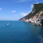 Casa Bouganville * La Spezia