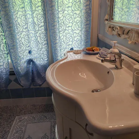 Casa Bouganville アパート ラ・スペツィア